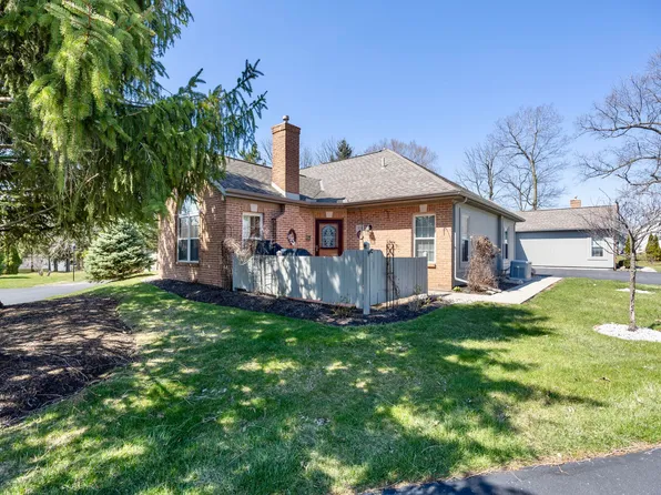 301 Pine Ridge Ct, Bellefontaine, OH 43311