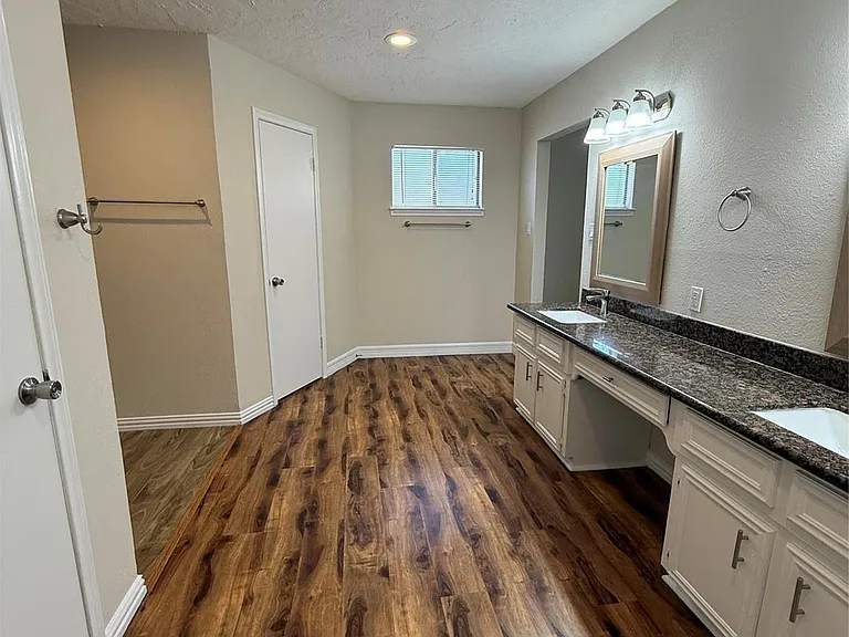 2716 Pine Cone Ln — Photo 16