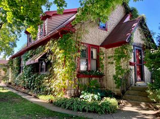 2126 Grandview Pl, La Crosse, WI 54601