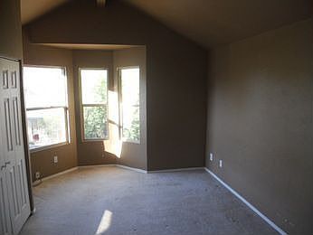 5th image of 3025 E Villa Maria Dr