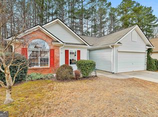 433 Rock Creek Dr, Peachtree City, GA 30269