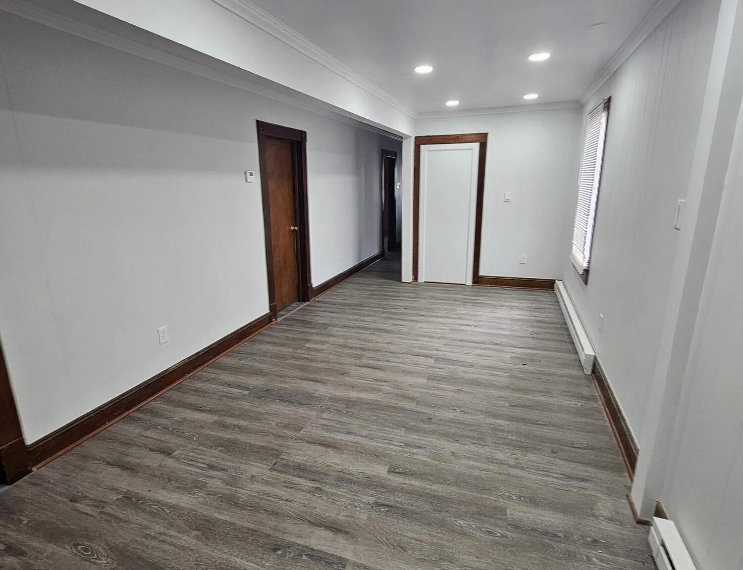 4 bed, 1.0 bath, 1100 sqft, $1,500 — Photo 4