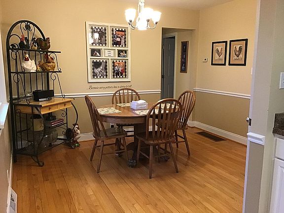 5th image of 90 Davis Norton Ln