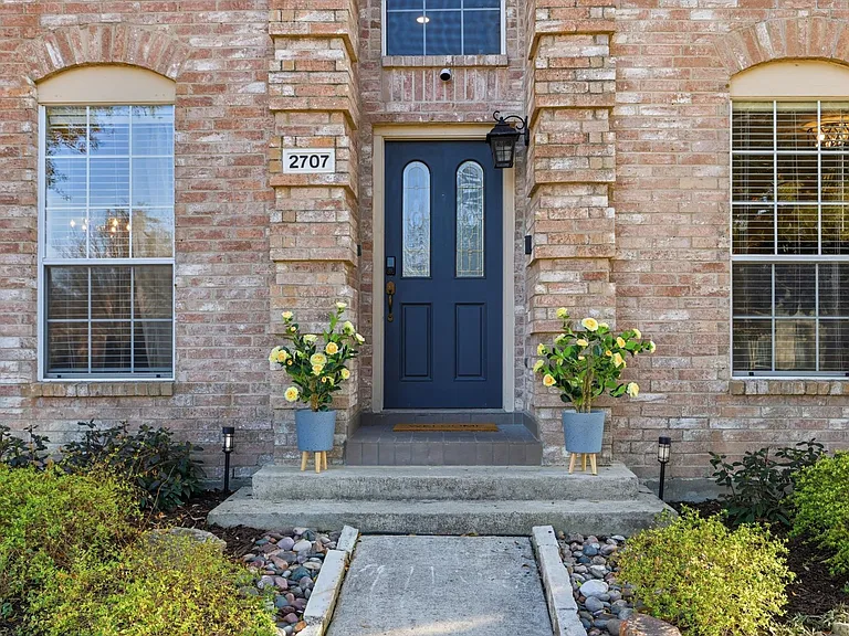 2707 Rochelle Dr — Photo 47