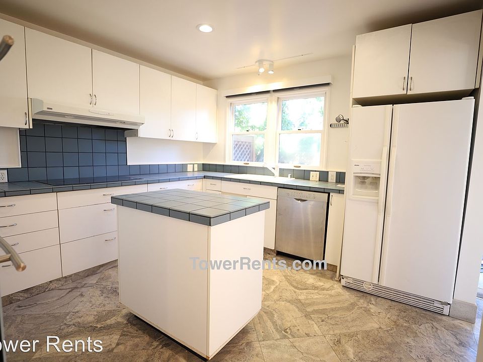1st image of 2632 26th Ave