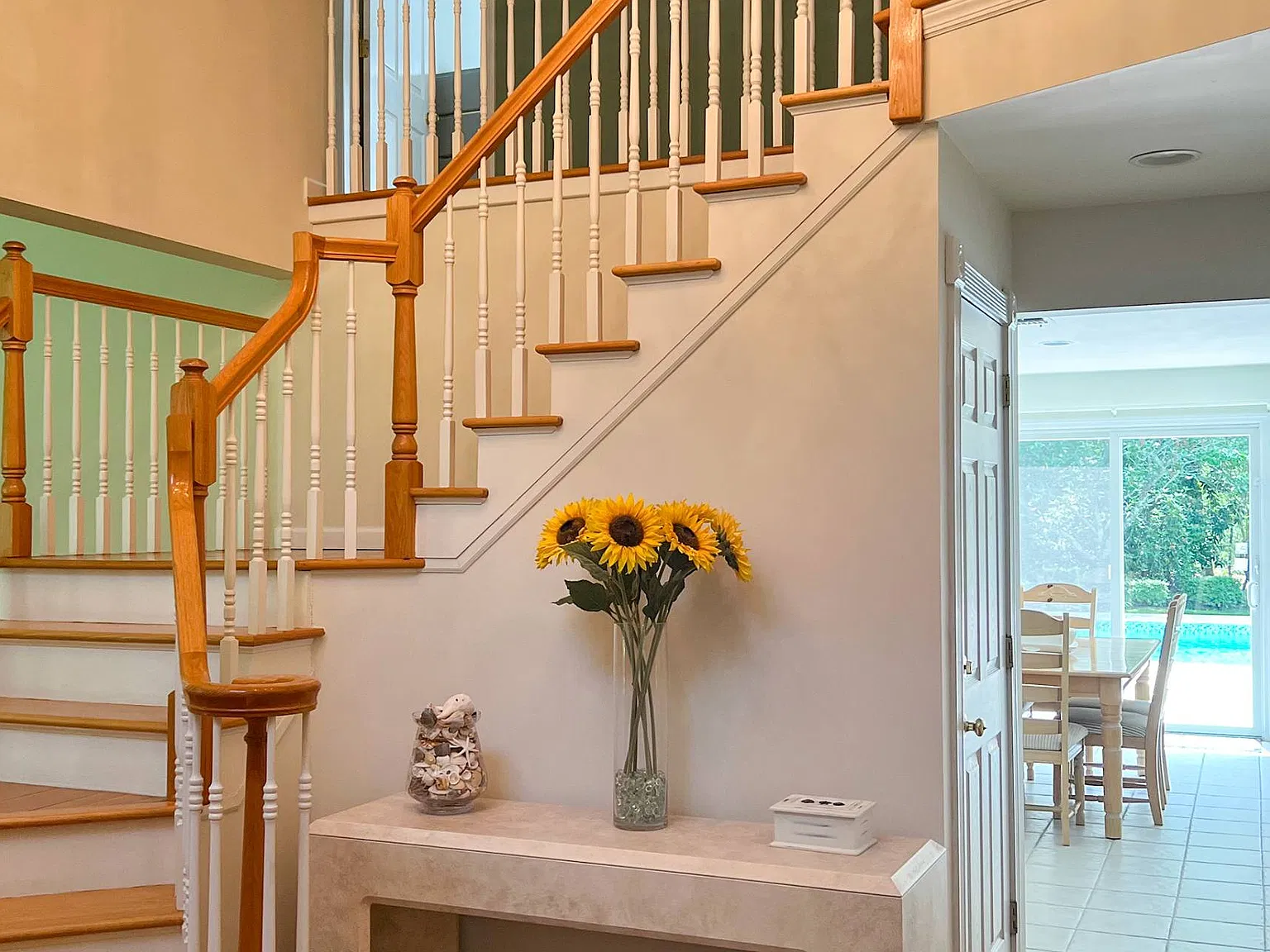 Sagaponack Reserve Front Privacy — Photo 3