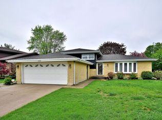 1308 N Heather Ct, Addison, IL 60101