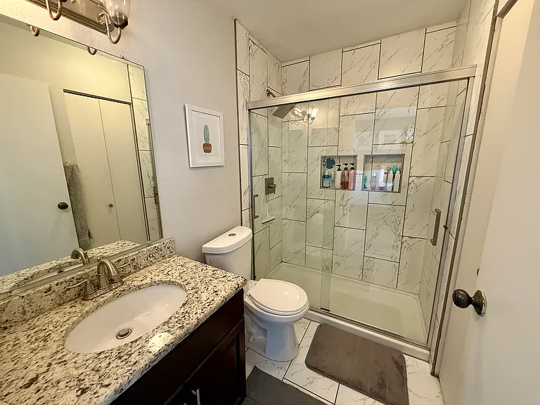 960 N Pennsylvania St #9 — Photo 10