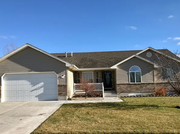 3309 E Woodside Dr, Idaho Falls, ID 83401