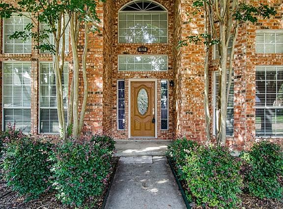 5th image of 1821 Walters Dr
