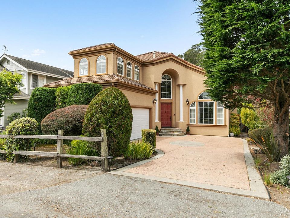 1st image of 365 Coronado Ave
