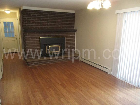 5th image of 21 Dormay Ln