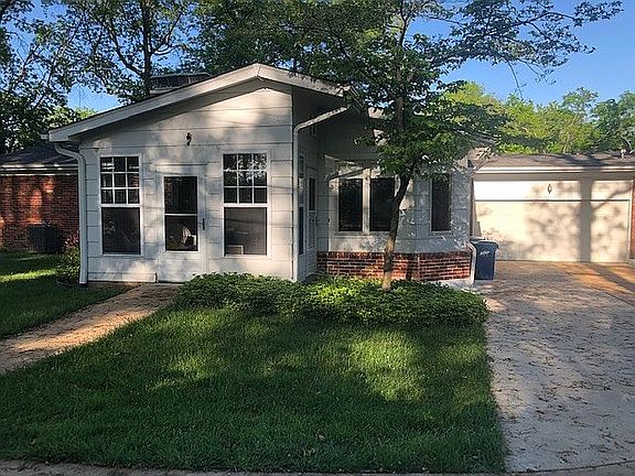 Back yard and sunroom