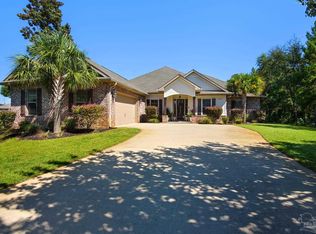 1789 Snapdragon Dr, Navarre, FL 32566