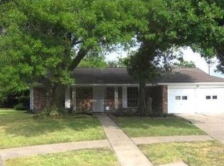 5904 Redding Rd, Houston, TX 77036