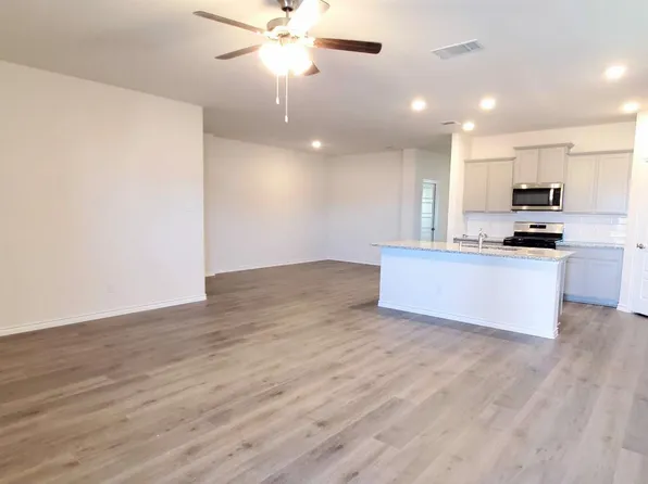 808 Marigold St, Princeton, TX 75407