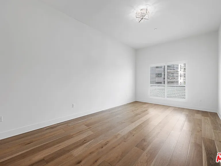 7133 Hawthorn Ave #Penthouse 6 — Photo 22