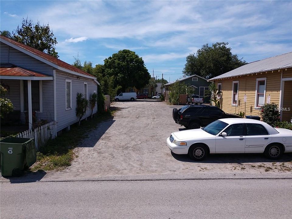 1st image of 1605 E 6th Ave