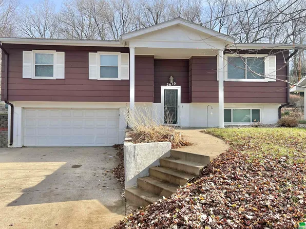 3630 Dupont St, Sioux City, IA 51104