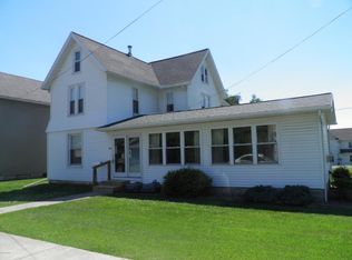 610 Shaw St, Avis, PA 17721