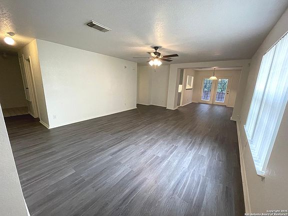 3rd image of 6526 Kestrel Ln