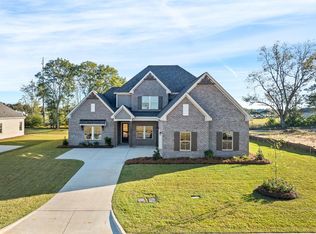 227 Laurel Branch Dr, Dothan, AL 36305