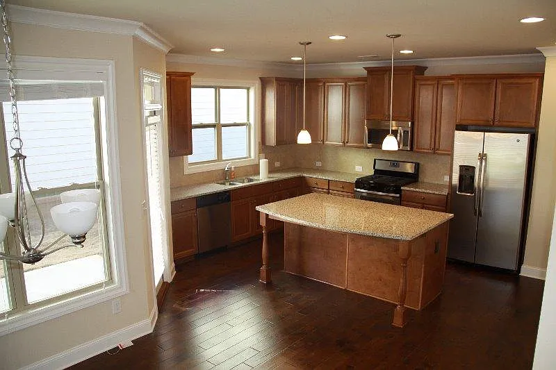 4 bed, 3.5 bath, 2800 sqft, $3,850 — Photo 4