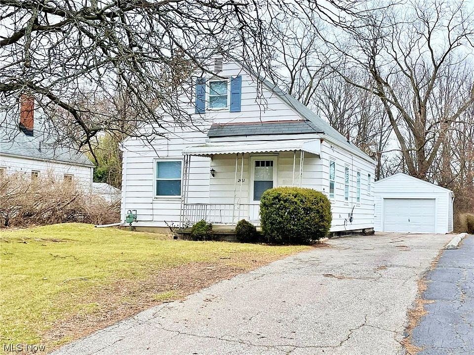 1st image of 2461 E 37th St