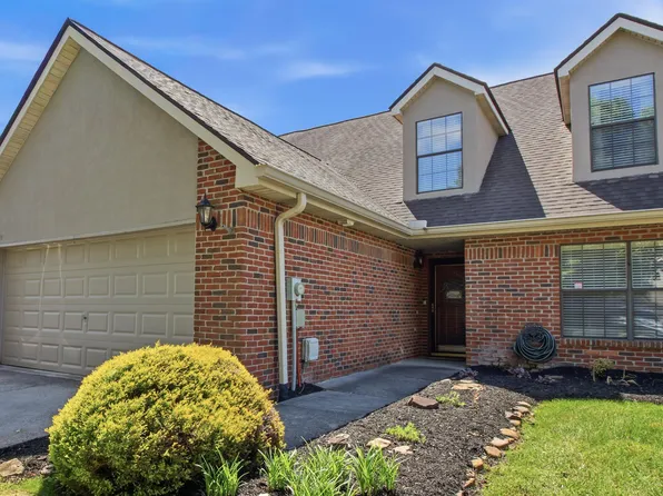 619 Farragut Commons Dr, Knoxville, TN 37934