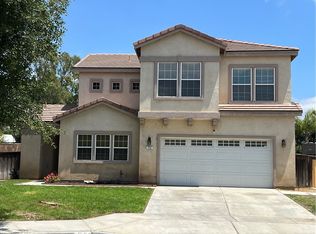 112 Coastline Ct, San Jacinto, CA 92583