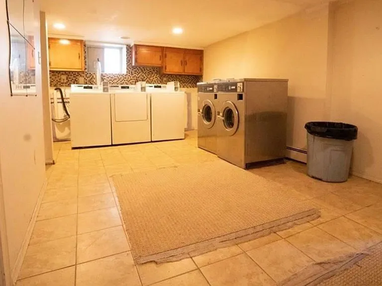 215 N Highland Ave #2 — Photo 10