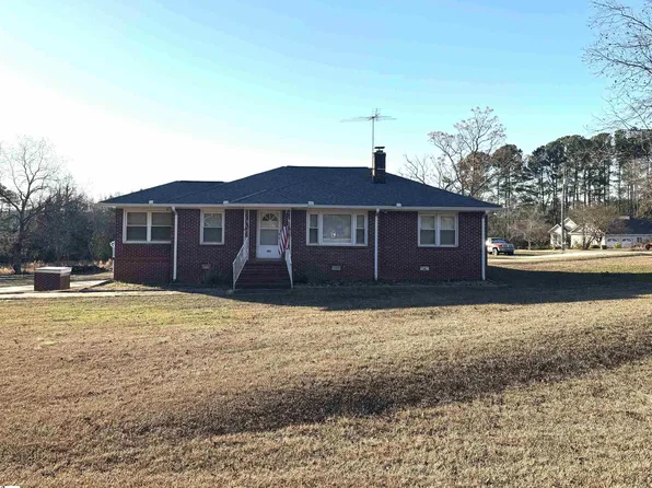 102 Rose Cir, Greenville, SC 29607