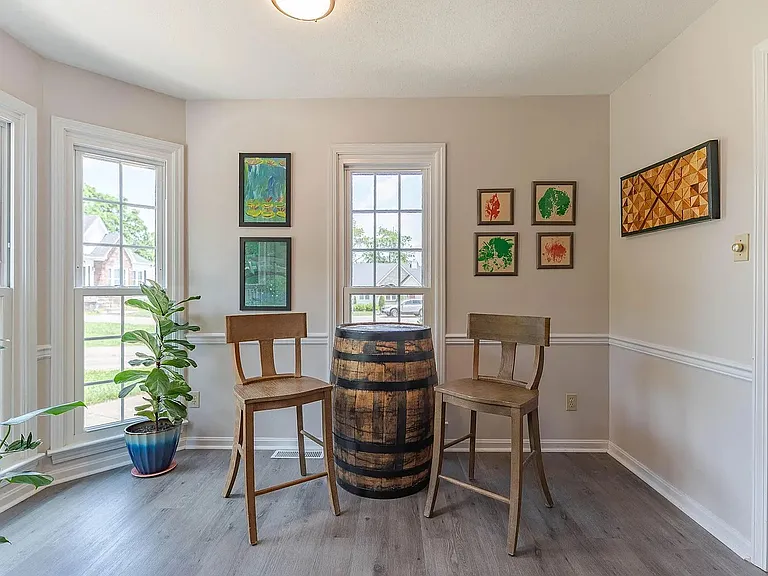 3904 Vantage Pl — Photo 9