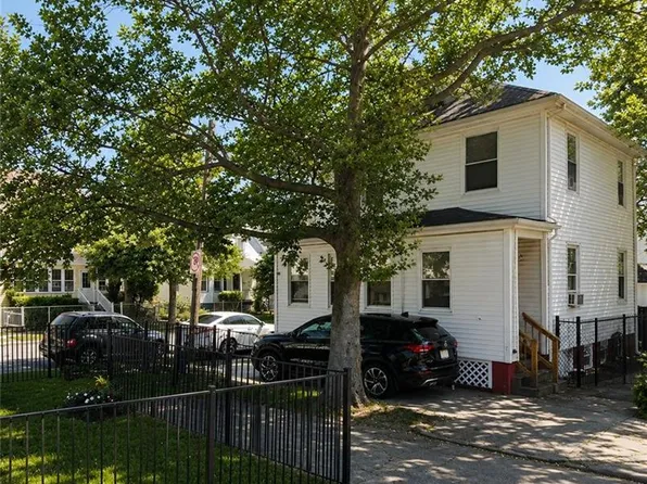 273 Montgomery Ave, Providence, RI 02905