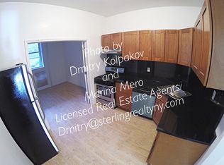 2014 29th St #1F, Astoria, NY 11105