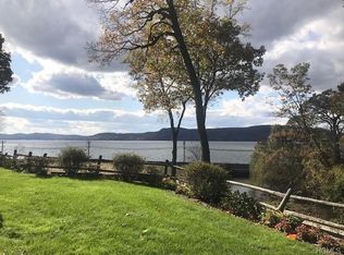 318 Kemeys Ave, Briarcliff Manor, NY 10510