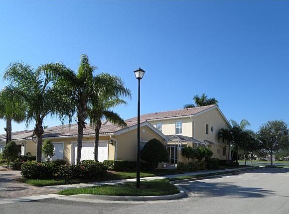 Fabulous Corner View Lot