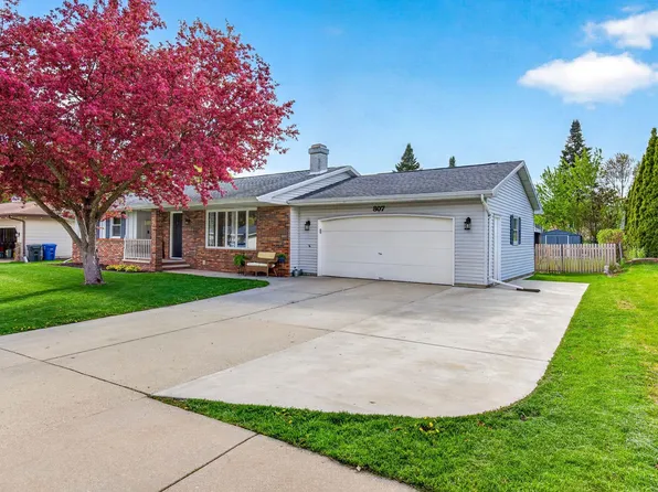 807 Rosehill Rd, Kaukauna, WI 54130