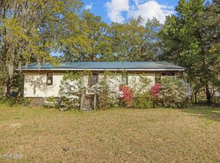 440 Village Drive, Beaufort, NC 28516