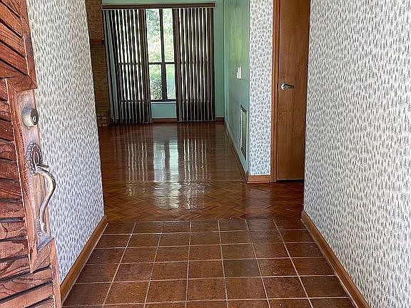 4th image of 13173 Silver Oak Dr