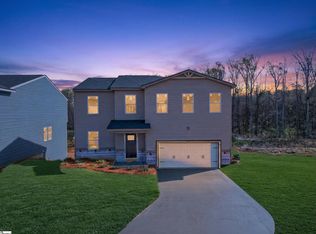 105 Spring Knoll Way, Fountain Inn, SC 29644