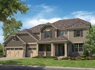 2585 Highcrest Cir, Chanhassen, MN 55317