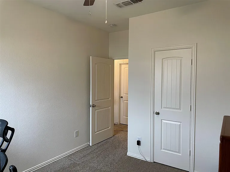 233 Irick Ct — Photo 17