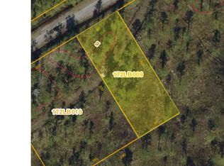 252 Columbus Rd #L, Southport, NC 28461