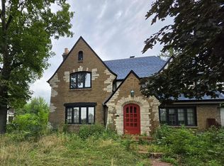 2602 E State St, Rockford, IL 61107