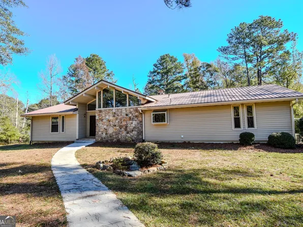 2138 Vaughn Rd, Griffin, GA 30223