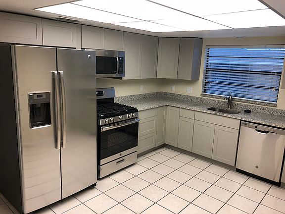 3rd image of 7716 Ligonier Ct