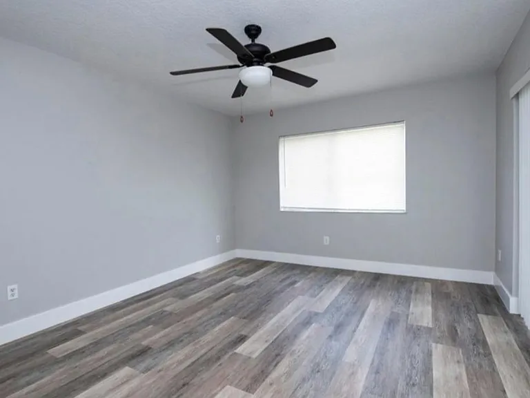 18840 NW 57th Ave #306 — Photo 7