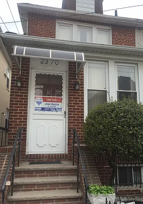 Sold by Remax Real Estate Professionals | media 2