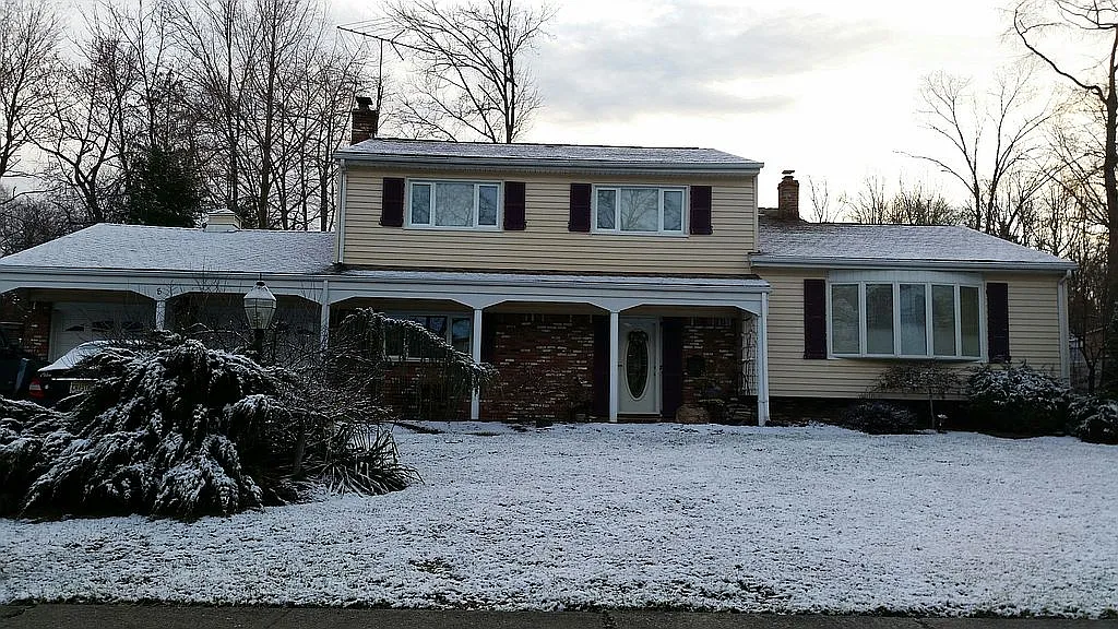 8 Eros Ct photo 1